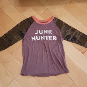junk hunter camo and coral top